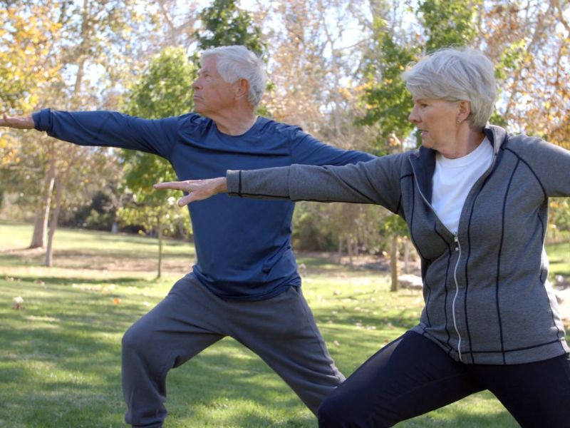 par starijih godina se isteže